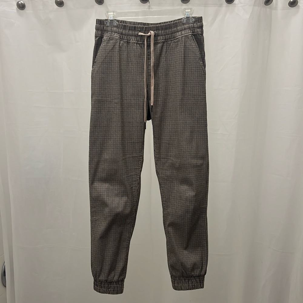 Jumper-fit Plaid Pants